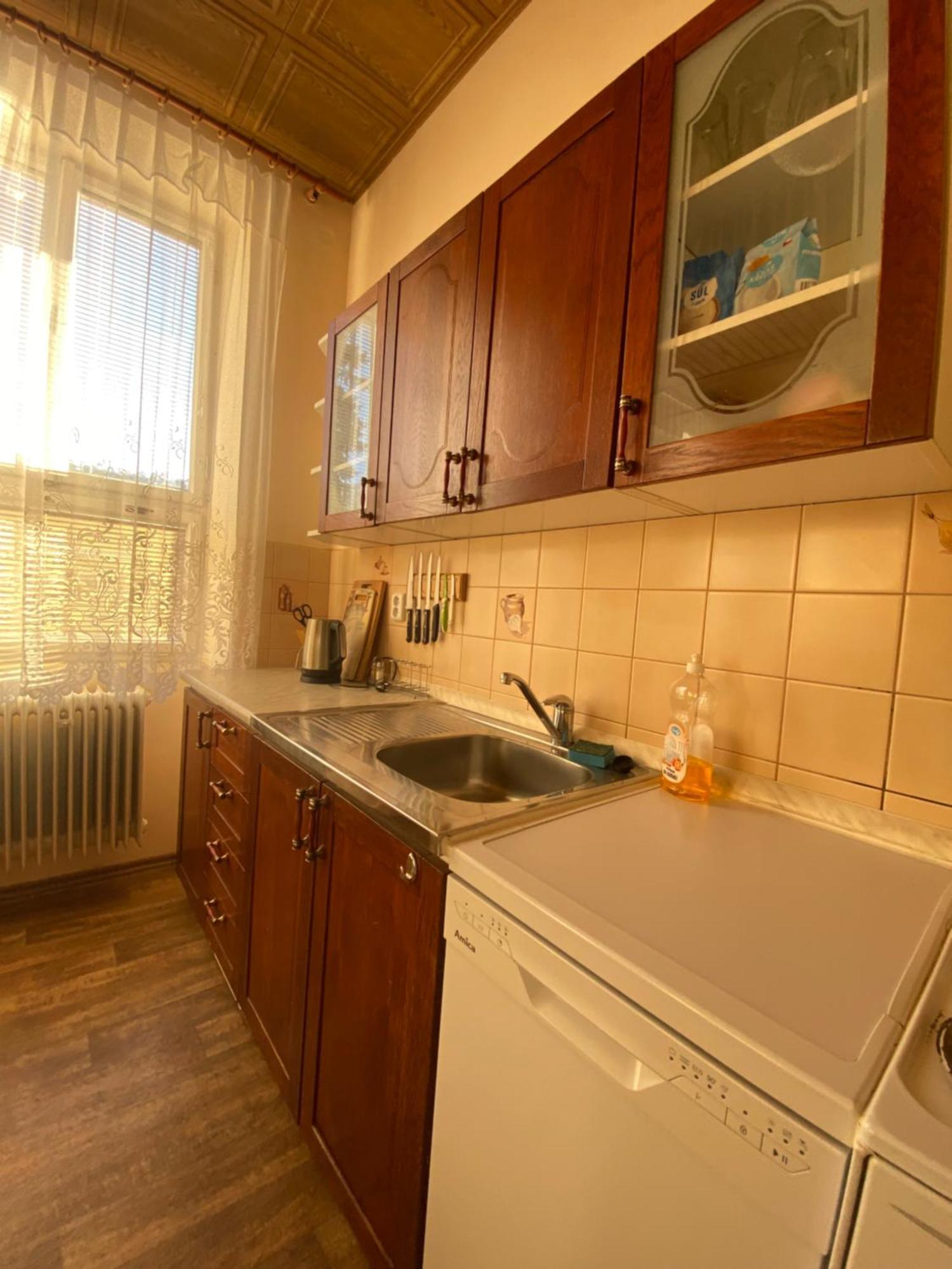 Červený Kostelec Apartman Na Bohdasine מראה חיצוני תמונה